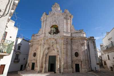 Putignano, Santa Maria la Greca: la chiesa da cui ha avuto origine il famoso Carnevale
